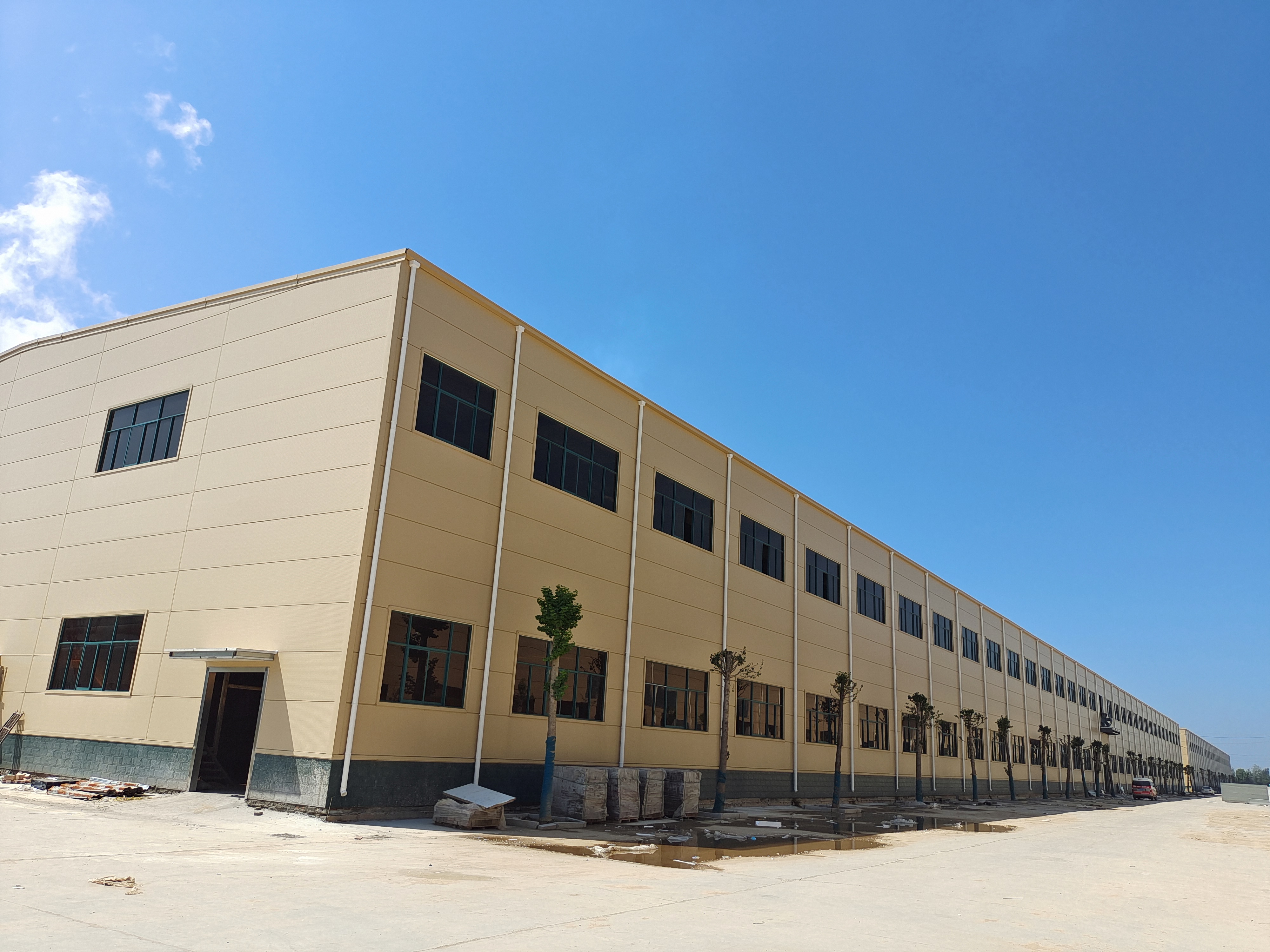 談一談聚氨酯封邊巖棉復(fù)合板材料為何備受市場(chǎng)關(guān)注？